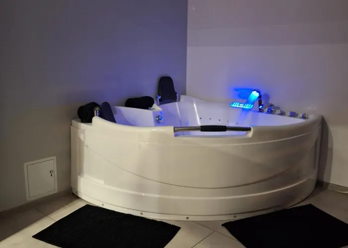 Z Jacuzzi W Centrum Katowic Lejlighed Katowice